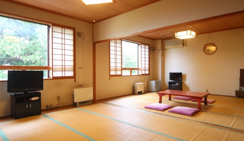 Habitación, baño compartido (Japanese Style Room)