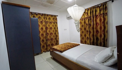 Habitación individual básica, 1 cama individual grande, accesible para personas con discapacidad