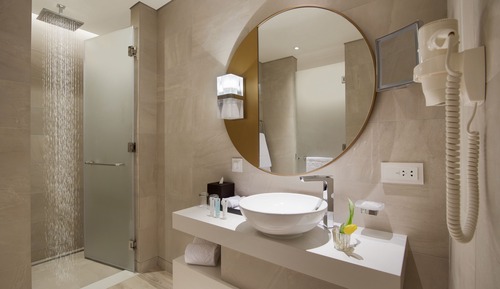 Estudio, 1 cama de matrimonio grande, vistas a la ciudad