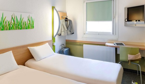 Habitación con 2 camas individuales, 2 camas individuales