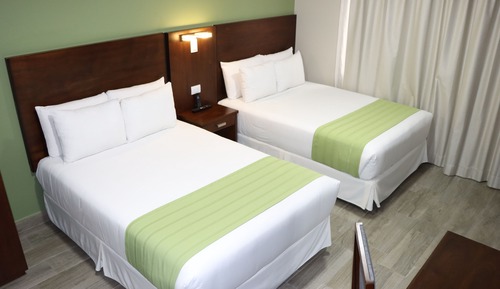 Habitación con 2 camas individuales