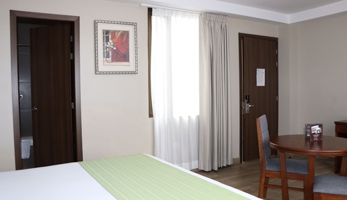 Suite estudio, 1 cama de matrimonio grande