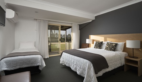 Habitación con 2 camas individuales