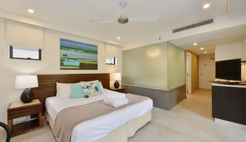 Estudio Deluxe (with Spa Bath)