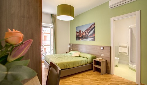 Habitación con 1 cama doble o 2 individuales