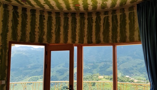 Suite estudio ejecutiva, 1 cama de matrimonio grande, vistas a la montaña