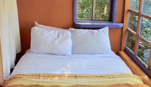 Casa de campo tradicional, 2 habitaciones (Artist's Retreat)