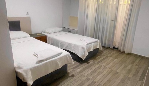 Habitación estándar con 2 camas individuales