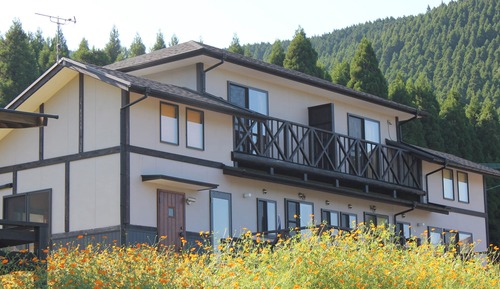 Loft, no fumadores (Up to 5 people including children)