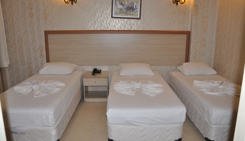 Habitación triple básica