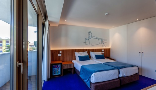 Habitación con 2 camas individuales