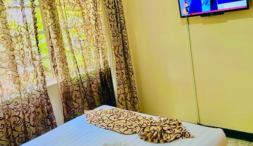 Habitación económica doble, 1 cama doble, vistas a la ciudad
