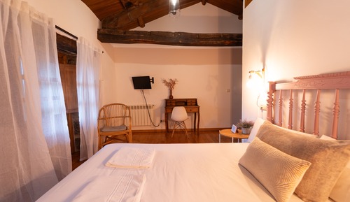 Habitación doble, 1 cama doble (4. Portomarín)