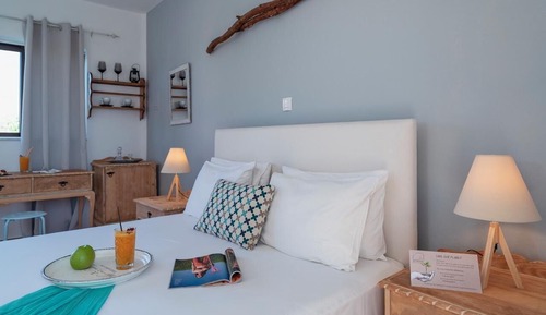 Habitación básica con 1 cama doble o 2 individuales, 1 habitación, no fumadores