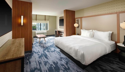 Suite, 1 cama de matrimonio grande con sofá cama