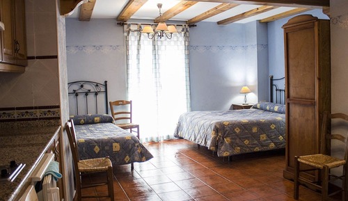 Standard Studio Triple