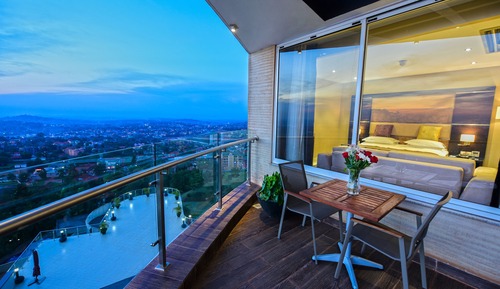 Suite ejecutiva, 1 habitación, no fumadores, vistas a la ciudad (Balcony)