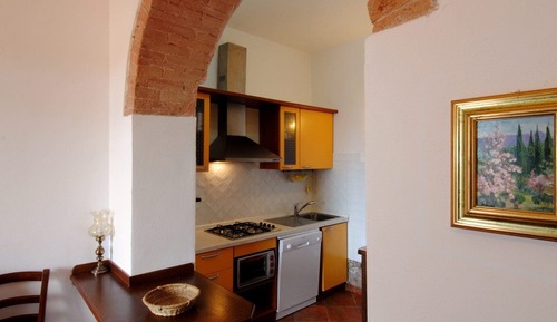 Apartamento, 2 habitaciones, patio