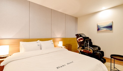 Habitación Premium doble (Massage Chair)