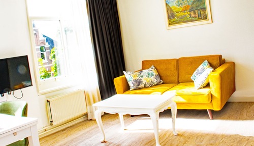 Suite estudio junior, no fumadores (Zouterik)