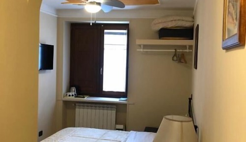 Habitación Deluxe, 1 cama doble, baño privado, vistas a la ciudad