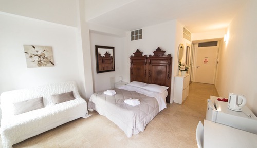Habitación triple romántica