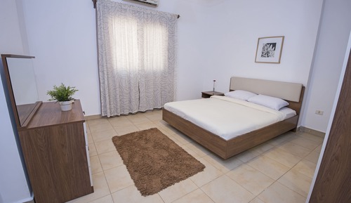 Apartamento Grand, 1 habitación, balcón, vistas a la ciudad