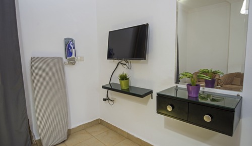 Estudio estándar, 1 cama de matrimonio, vistas a la ciudad