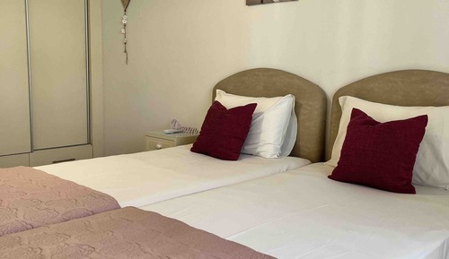 Apartamento estándar, 2 habitaciones, terraza, mirando al mar (Jasmin)