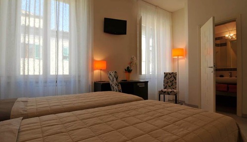 Habitación con 1 cama doble o 2 individuales