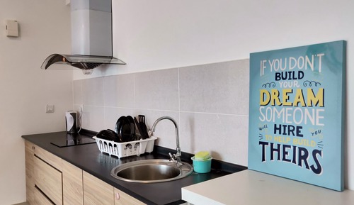 Estudio, no fumadores, vistas a la montaña