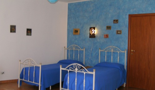 Room, 3 Twin Beds, Balcony