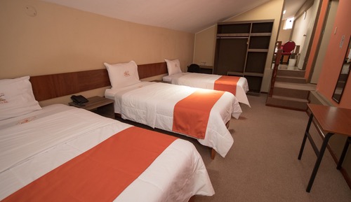 Habitación cuádruple estándar