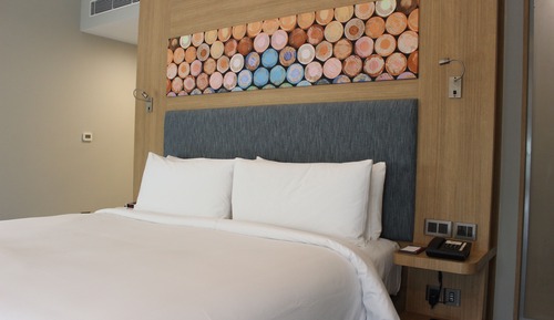 aloft, Habitación, 1 cama de matrimonio grande, vistas a la piscina