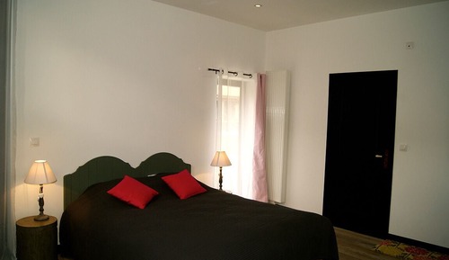 Habitación Confort doble, 1 cama de matrimonio, no fumadores, vistas al jardín (Anna)