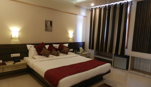 Habitación superior, 1 cama de matrimonio grande, fumadores