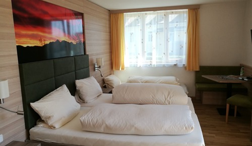 Habitación con 1 cama doble o 2 individuales