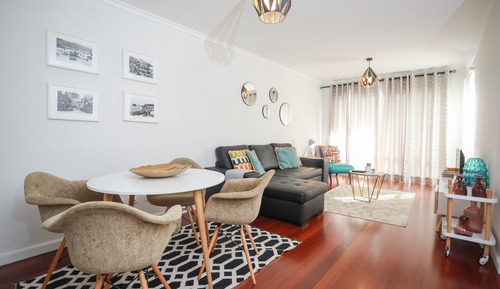 Apartamento, 1 habitación, balcón, vistas parciales al mar
