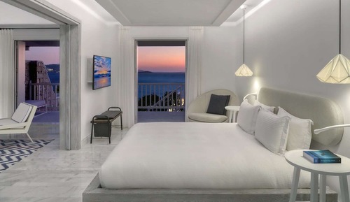 Mast 1 Bedroom Suite