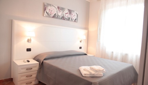 Habitación doble, baño privado