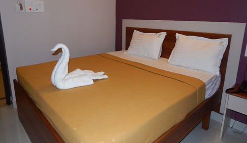 Basic Room, 1 Double Bed, City View