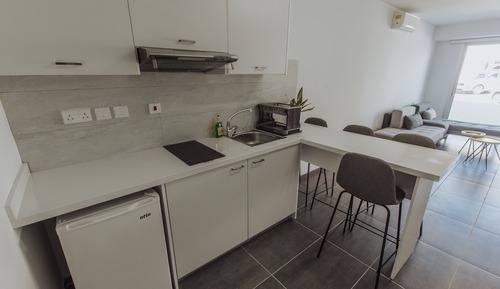 Suite familiar, entresuelo