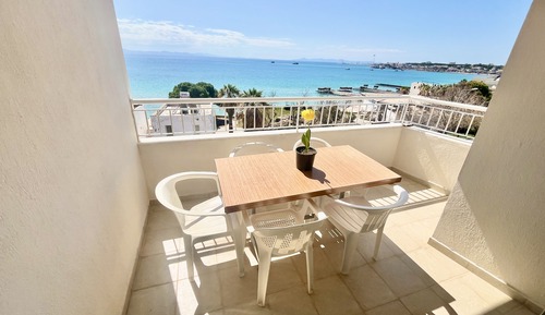 Apartamento familiar, 1 habitación, cocina, vistas al mar