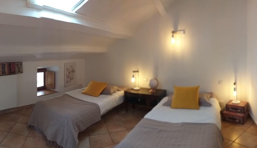 Habitación triple familiar, varias camas, no fumadores, vistas al jardín