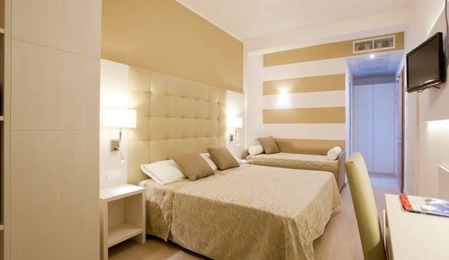 Habitación triple superior