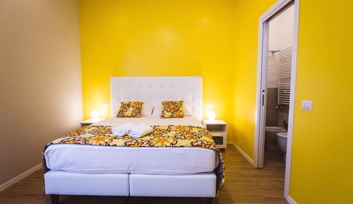 Habitación estándar doble, baño privado (Yellow Room)