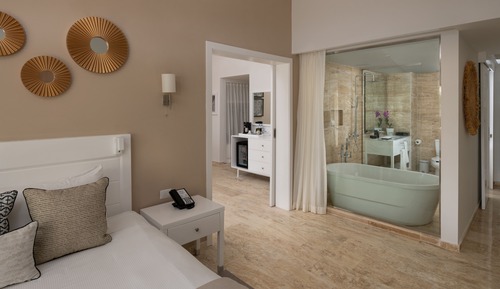 The Level Nature Suite By Stay Well