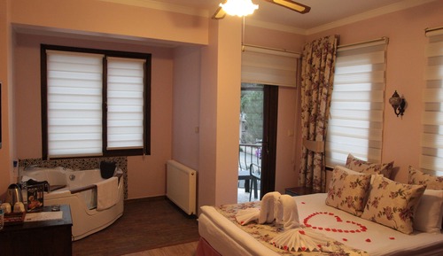 Habitación Deluxe, bañera de hidromasaje