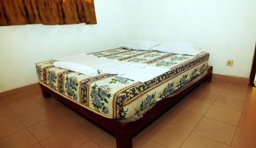 Habitación Deluxe con 2 camas individuales, 1 cama de matrimonio