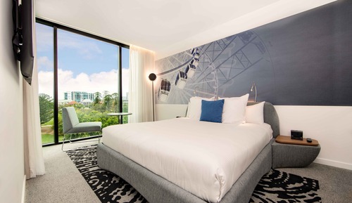 Habitación estándar, 1 cama de matrimonio grande, en esquina ('N' Room)